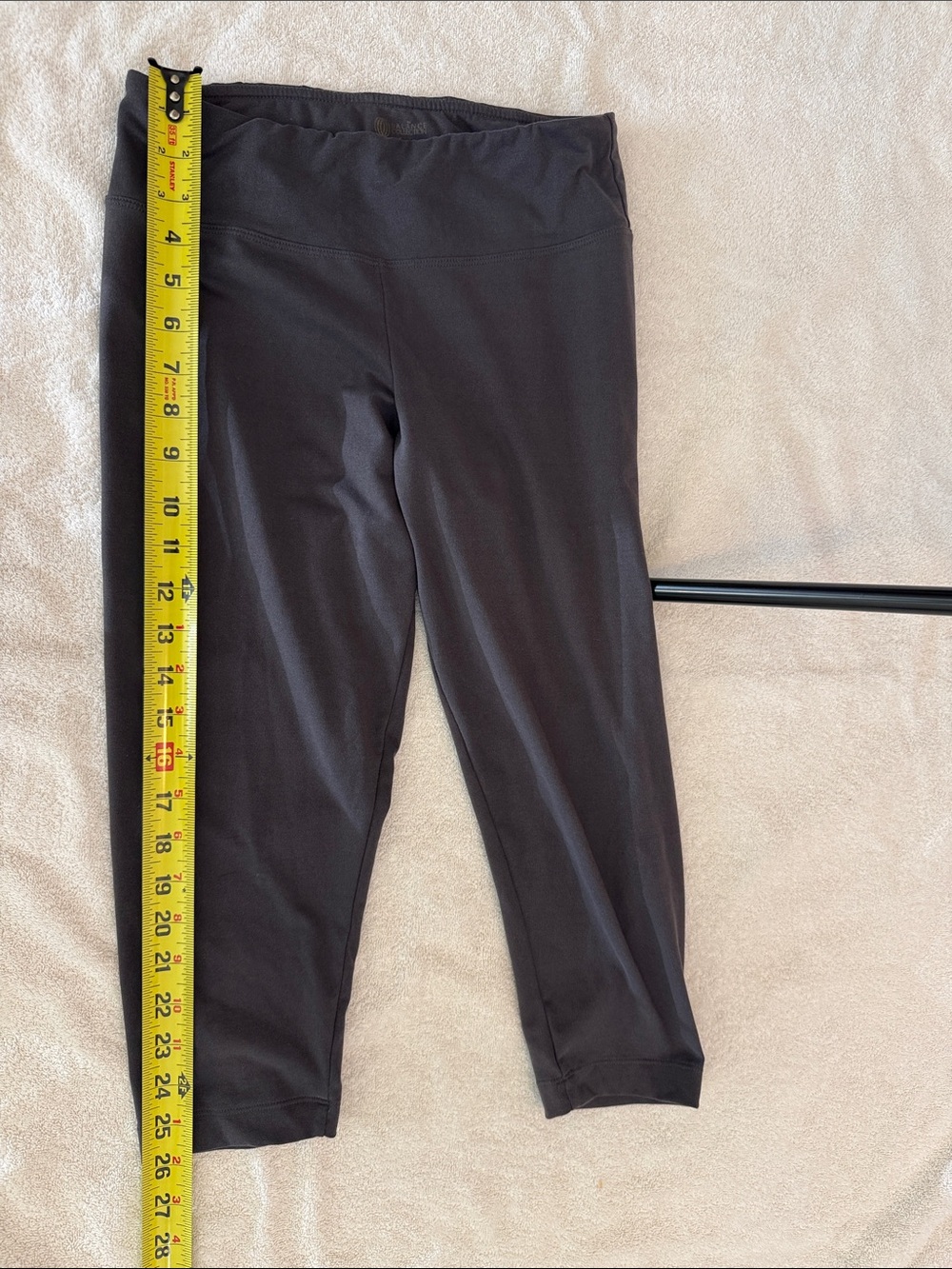 Women's gray Capri Leggings with Comfort Waistband